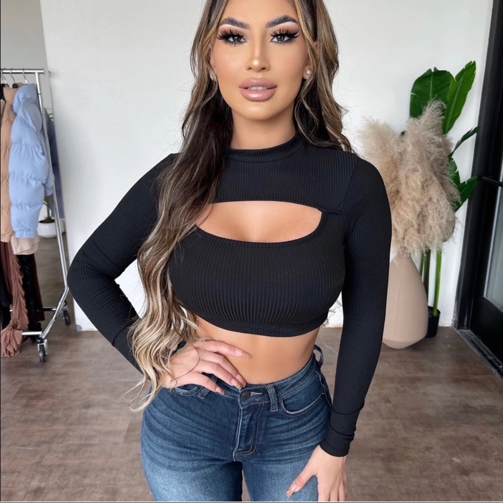 Ootdfash longsleeve crop top